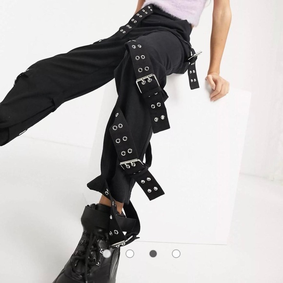 Sold - Picture 6 of 8